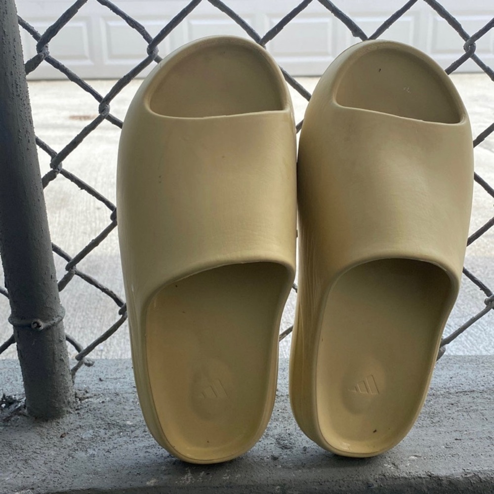Yeezy Slides